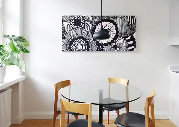 Stylish Design Next To The Parliament House By Nordic Collection شقة هلسنكي