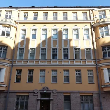 Apartment Stylish Design Next To The Parliament House Helsinki